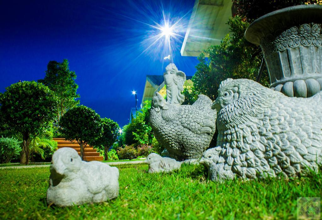 Perennial Tempat peranginan